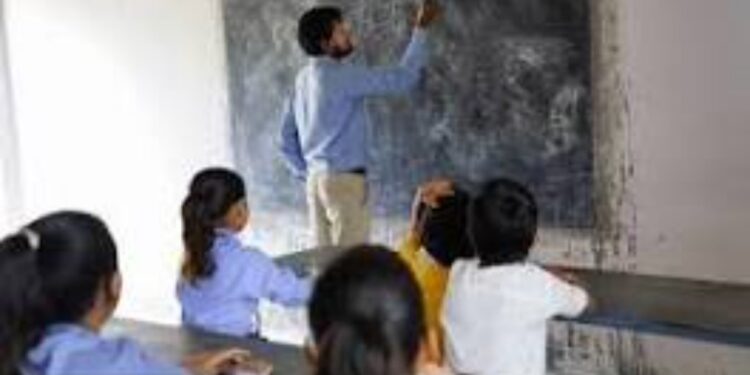 Late Arrival, Indiscipline to Invite Strict Action in Patna Schools, Says Education Office