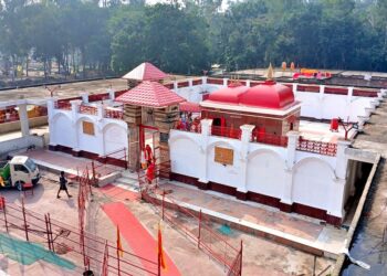 Bihar Chief Secretary Pulls Up Officials Over Delay in Thawe Temple Redevelopment Project
