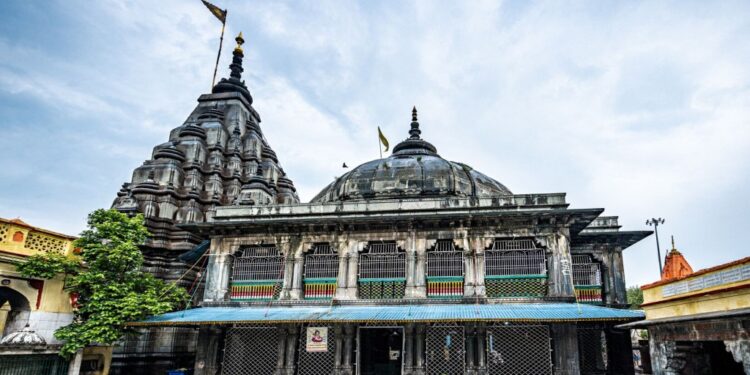 Temple Committee Withdraws Support To Vishnupad Corridor : Priests, Residents Fear Threat To Ancient Old Heritages
