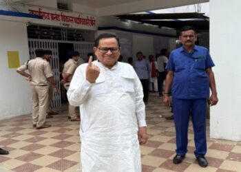 Bhojpur-Buxar MLC Poll: Council Chairman Casts Vote, Urges Democratic Participation