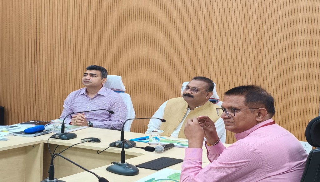 Bihar Govt Plans Doorstep Ration Delivery for 80+ Citizens, Ashok Choudhary Reviews PDS System