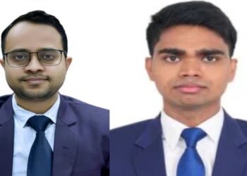 Saran and Siwan DMs feature in national list of top district magistrates