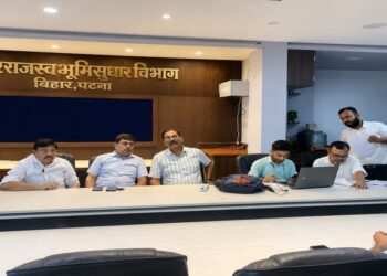 Traders Queue Up In Large Numbers, Bhagalpur Trade Licence Camp Extended Till June 15