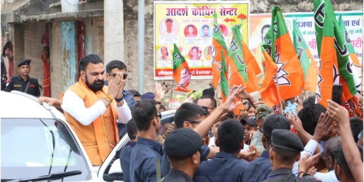 Bihar Leaders Cut Convoy Sizes in Rare Move to Curb VIP Culture