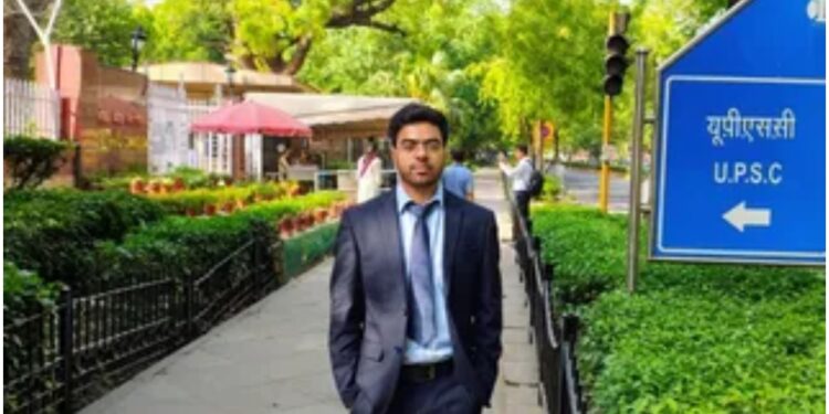 IIT Delhi Graduate Nikhil Kumar from Gayaji Secures UPSC Rank 66 in Inspiring Journey