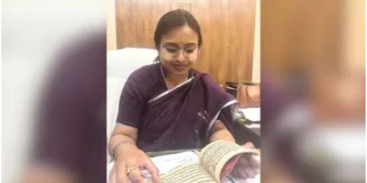Forgotten for Generations, Rare 100-Year-Old Guru Granth Sahib Manuscript Found in Bihar’s Buxar