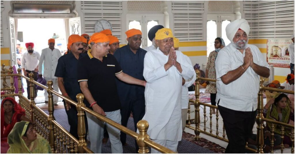 Nitish Kumar Offers Prayers at Takht Sri Harmandir Ji Patna Sahib, Reviews Ongoing Development Works