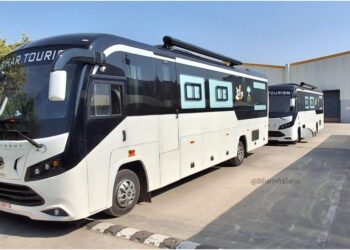 Luxury Caravan Bus Service Sees Rising Demand as Tourists Explore Bihar and Nepal in Comfort