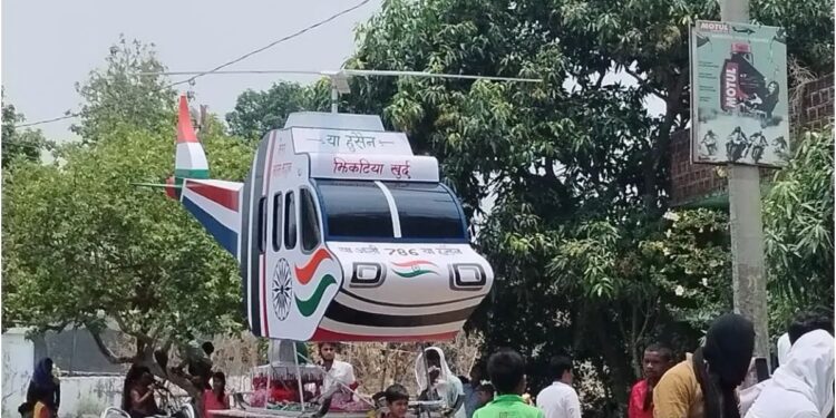 Hindu Artisan in Gaya Crafts Helicopter Tazia During Muharram, Highlighting a Decade of Communal Harmony