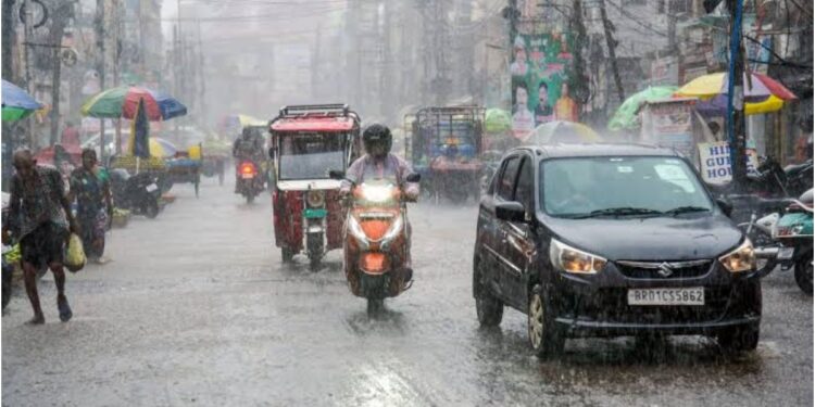 Bihar Weather Forecast for June 30: Heavy Rain Alert for Several Districts, Winds Up to 50 Km/h Expected