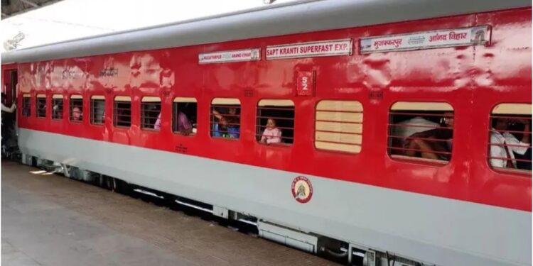 Saptkranti Express Pantry Manager Arrested with 62 Bottles of Foreign Liquor in Bihar RPF Raid