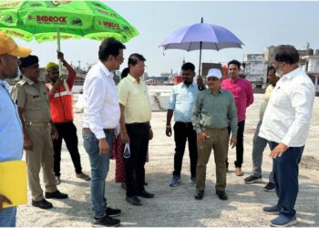 Road Construction Secretary Reviews Mithapur-Chiraiyatar Flyover Project, Full Completion Targeted for December 2026