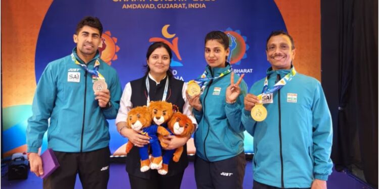 Bihar Athletes Create History with Two Gold and One Silver at World Yogasana Championship