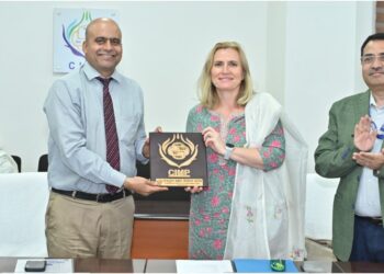 UNICEF and CIMP Host Media Dialogue on Climate Change, WASH and Community Resilience in Bihar