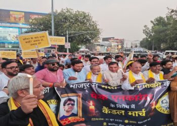 Jan Suraaj Holds Candlelight March Over Bharat Tiwari Encounter; Judicial Probe And Supreme Court Plea Intensify Scrutiny