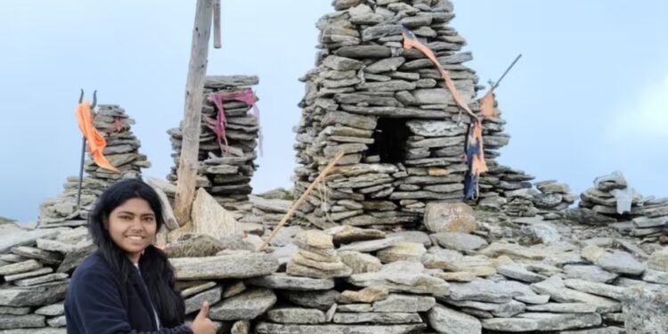 Bihar Mountaineer Mitali Prasad Summits Kedarkantha, Adds Another Milestone to Her Climbing Journey