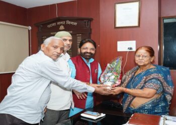 Patna Civic Workers Seek Job Security And Career Benefits, Mayor Assures Review Of Key Demands