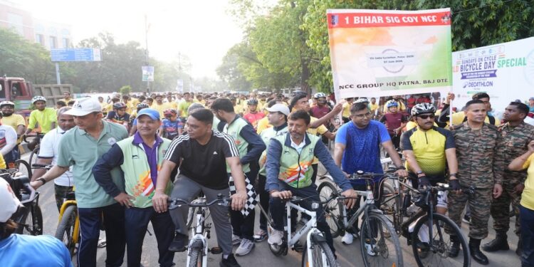 More Than 1,000 Cyclists Join Fit India Ride In Patna To Mark World Bicycle Day