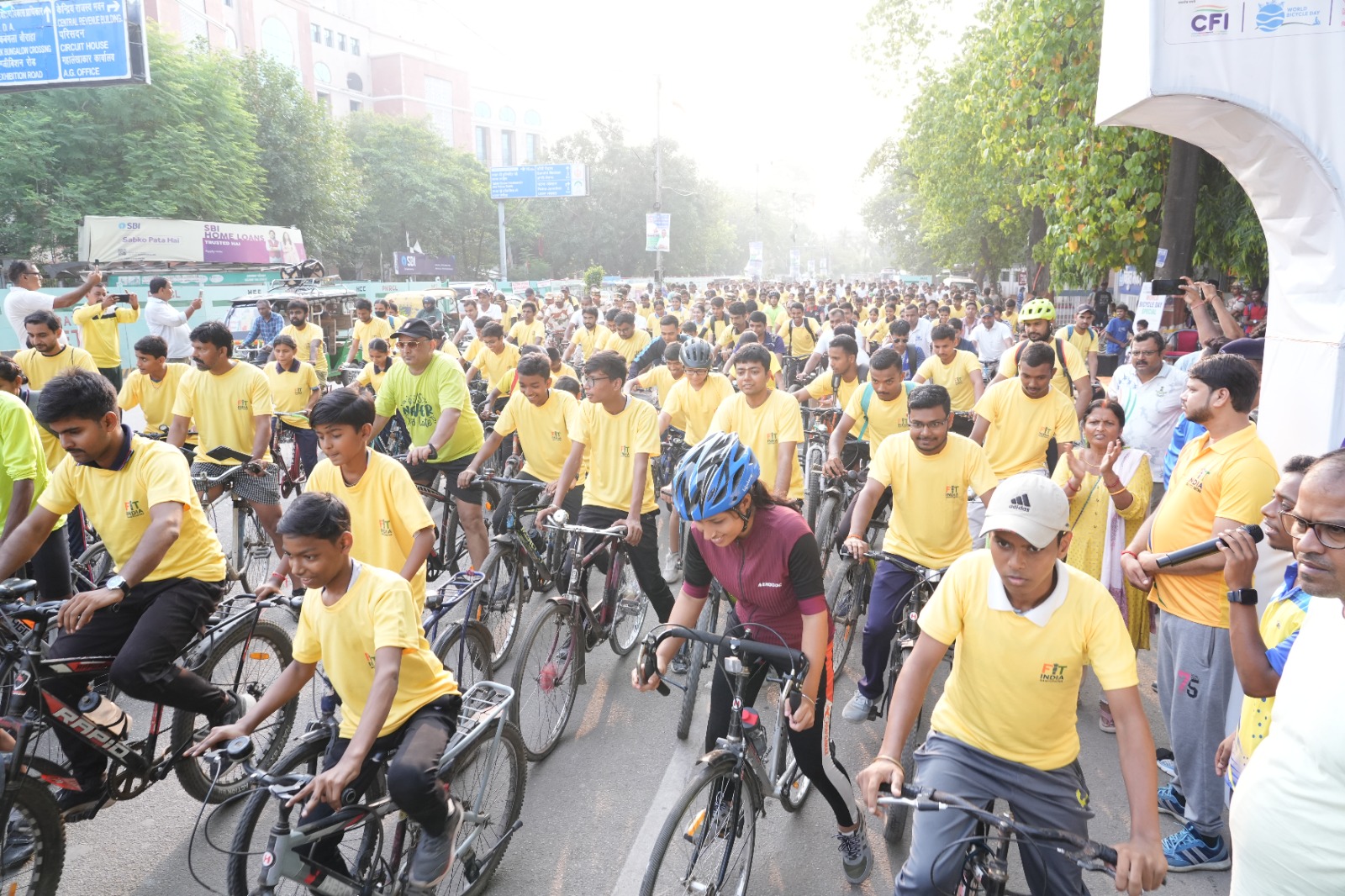 More Than 1,000 Cyclists Join Fit India Ride In Patna To Mark World Bicycle Day