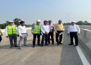 Kacchi Dargah-Bidupur Ganga Bridge To Be Completed By First Week Of July, Secretary Reviews Progress