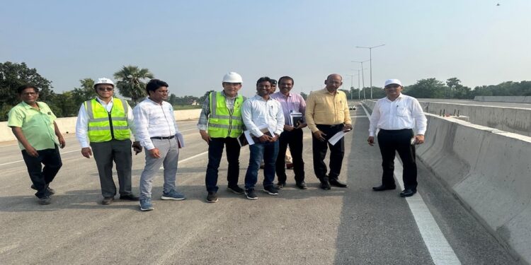 Kacchi Dargah-Bidupur Ganga Bridge To Be Completed By First Week Of July, Secretary Reviews Progress