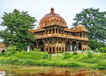 Patna High Court Takes Serious Note Of Maner Sharif Dargah's Condition, Seeks Centre's Reply Within Two Weeks