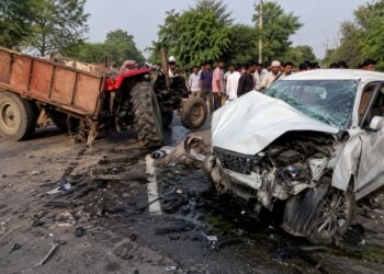 Three Women Killed in Aurangabad Road Accident as Car Collides with Tractor Near Daudnagar