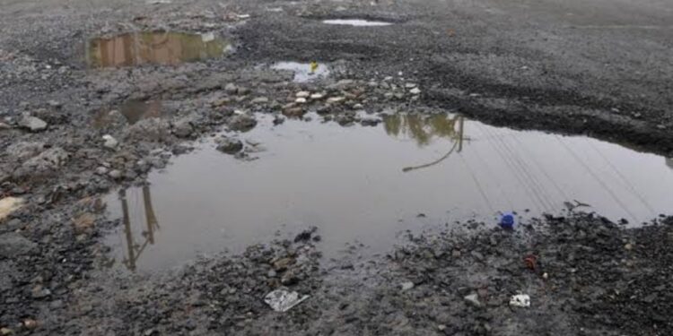 East Champaran Road, Culvert Damaged Within 60 Days of Construction; Villagers Allege Poor Quality Work
