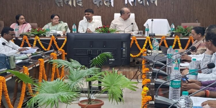 Siwan Civic Revamp: Mangal Pandey Backs New Waste Management System, Drainage Works and Beautification Projects