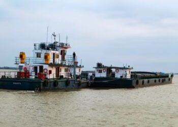 Cargo Tug ‘Trishul’ Set to Complete 2,350-Km Inland Waterway Journey to Patna