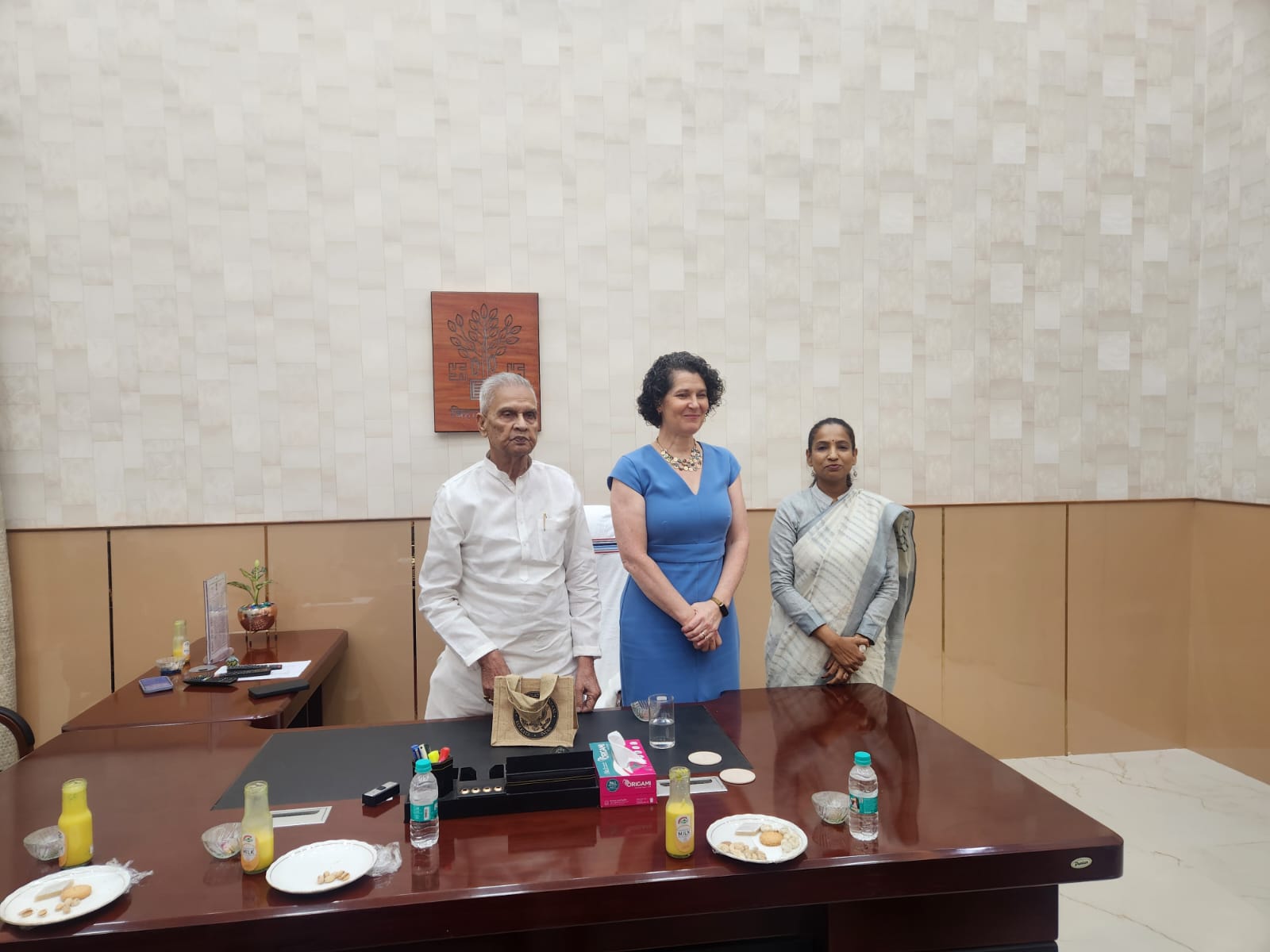 US Consul General Meets Bihar Deputy Chief Minister To Discuss Economic And Development Cooperation