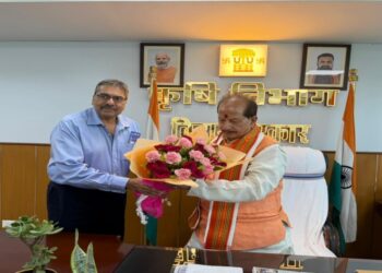 Over 2.5 Lakh Sugarcane Farmers To Benefit As Vijay Kumar Sinha Takes Action On Urea, Drainage Issues