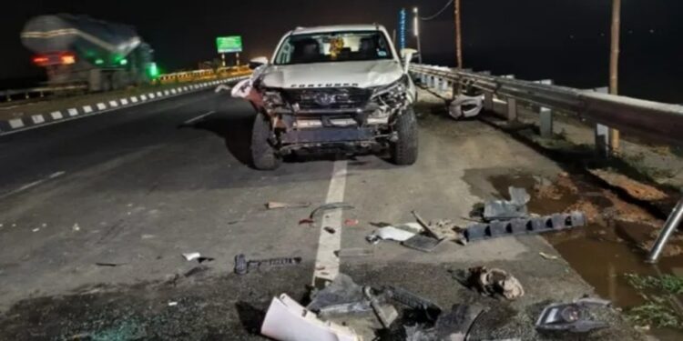 JDU MLA Anant Singh Escapes Major Road Mishap On Mokama-Patna Highway, 3 Vehicles Damaged