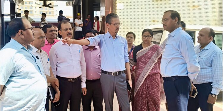 Bihar Government Reviews Somnath Yatra Preparations at Patliputra Railway Station