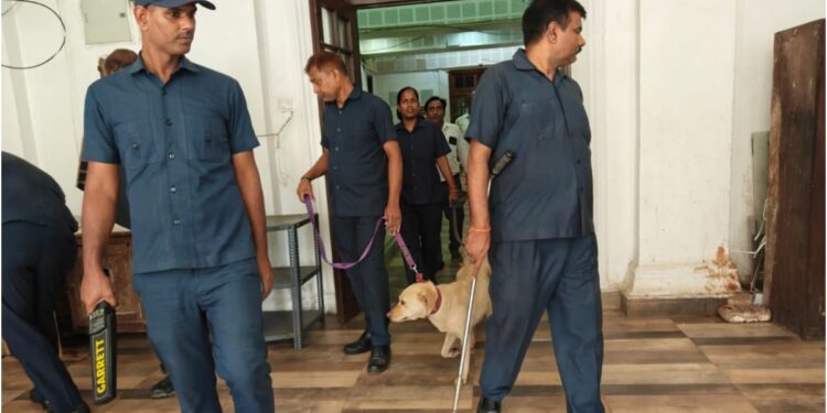 Bomb Threat Emails Target Bihar CM Residence, Secretariat and Four Patna Schools; Security Tightened