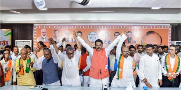 Arjun Rai Joins BJP After Resigning From RJD, Setback For Lalu's Party Ahead Of Bankipur By-Election