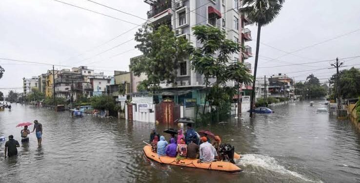 Rising Ganga Levels Put Patna on Alert as Upstream Water Heads Towards the City