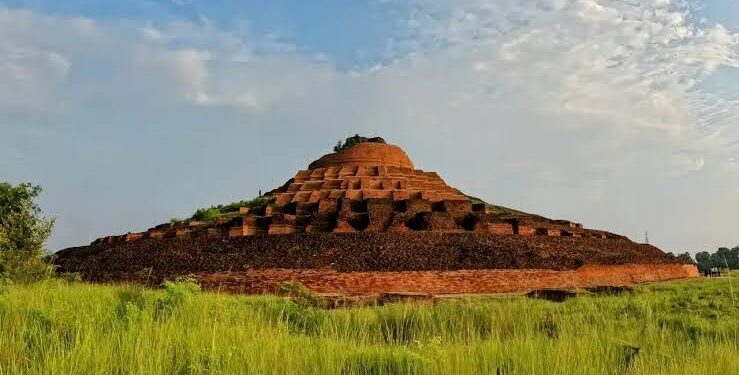 Bihar Approves Tourism Projects For Kesaria Stupa And Sitakund Dham Under Homestay Scheme
