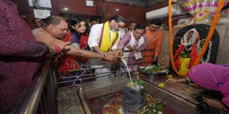 Last Day Of Bankipur Nominations: Prashant Kishor Visits Hariharnath Temple, BJP's Neeraj Kumar Sinha Also To File Today