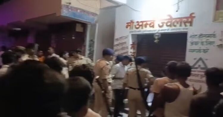 Gunmen Loot Jewellery Worth Rs 20–25 Lakh From Patna Shop, Open Fire While Escaping