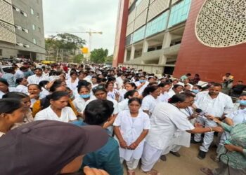 Nurses Resume Work At PMCH After Protest, Junior Doctors Launch Indefinite Strike