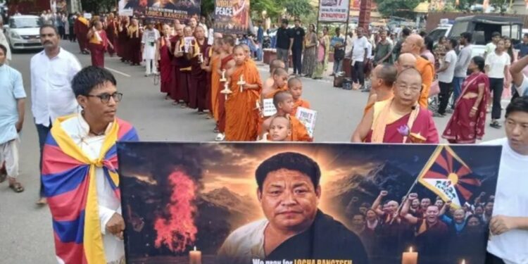 Thousands Join Candlelight Peace March In Bodh Gaya, Prayers Held For Human Rights And World Peace
