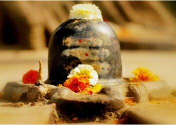 Patna City’s Chauk Police Station Shiva Temple Continues 124-Year-Old Tradition of Faith During Sawan
