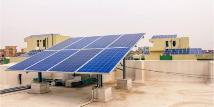 Bihar Govt Sets November Deadline to Complete PM Surya Ghar Muft Bijli Yojana Targets, Warns of Action Against Lax Agencies