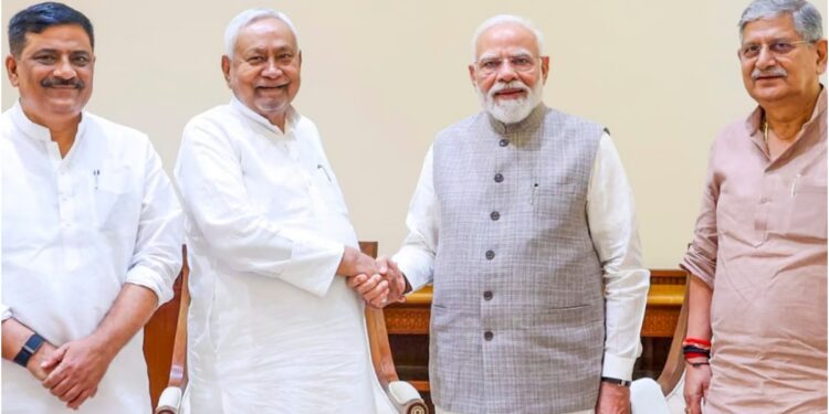 Nitish Kumar Meets PM Modi After BJP's Bankipur Defeat, Lalan Singh and Sanjay Jha Also Present