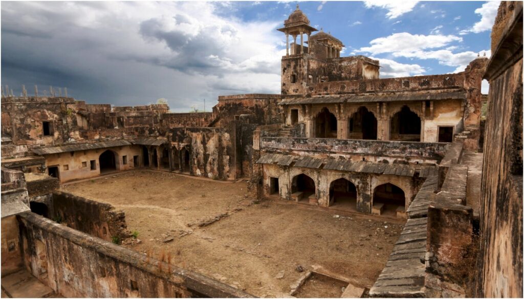 10 Historical Sites In Bihar That Bring Thousands Of Years Of Mauryan, Buddhist, Jain And Medieval Heritage To Life