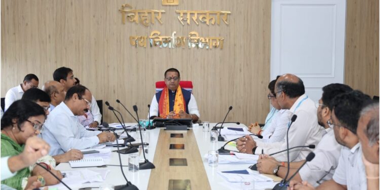 Bihar Road Construction Minister Orders Immediate Pothole Repairs, Seeks Reports Within One Week