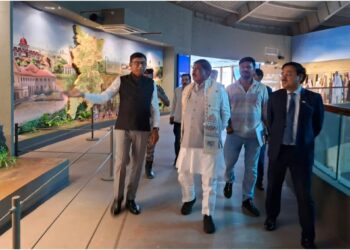 Tourism Minister Kedar Prasad Gupta Inspects Bapu Tower In Patna