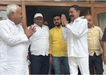 Anant Singh Meets Nitish Kumar In Patna, Discusses Mokama Issues After Greeting Him With Folded Hands