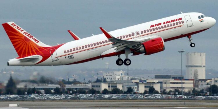 Air India Flight Lands Safely in Patna After Bird Hit; 164 Passengers Escape Major Scare